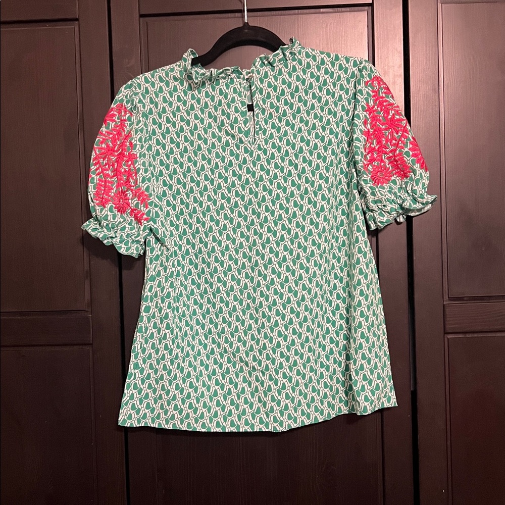 Aluna Levi Green and Pink Patterned Blouse - Picture 5 of 16